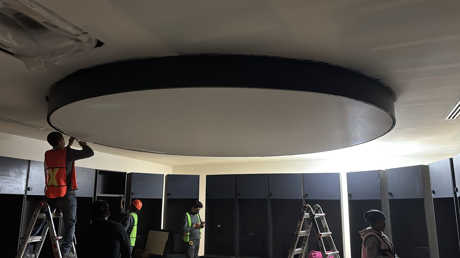 Vestidor estadio Banorte 4
